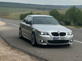 BMW 5 Series foto 4