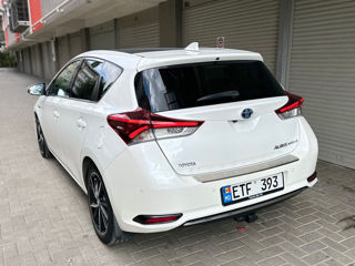 Toyota Auris foto 6