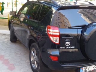 Toyota Rav 4 foto 7