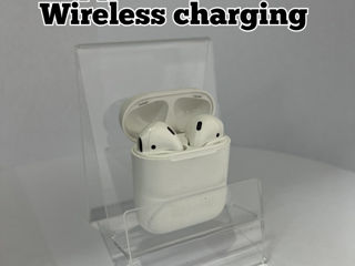 Aplle AirPods2 Wireless charging