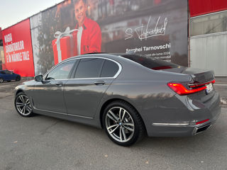 BMW 7 Series foto 4