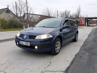 Renault Megane foto 2