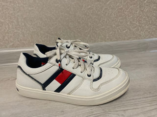 Ghete Tommy Hilfiger măr. 37