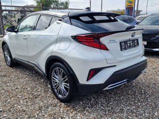 Toyota C-HR foto 8