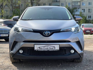 Toyota C-HR foto 6