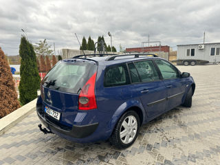 Renault Megane foto 3