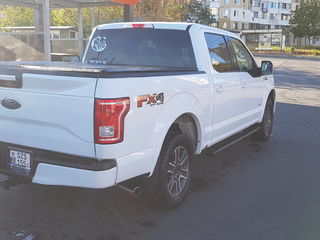 Ford F-150 foto 4