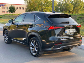 Lexus NX Series foto 3