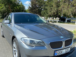 BMW 5 Series foto 9