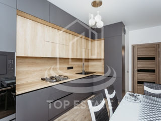 Apartament cu 2 camere, 75 m², Buiucani, Chișinău foto 3