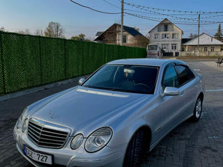 Mercedes E-Class foto 6