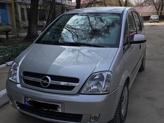 Opel Meriva foto 1