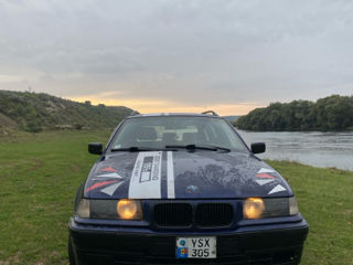 BMW 3 Series foto 1