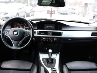 BMW 3 Series foto 7