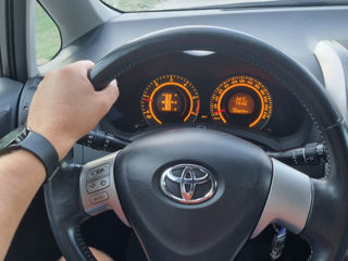 Toyota Auris foto 4