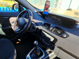 Renault Grand Scenic foto 6