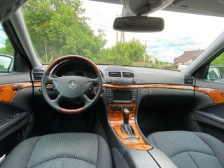 Mercedes E-Class foto 9