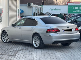 BMW 7 Series foto 3