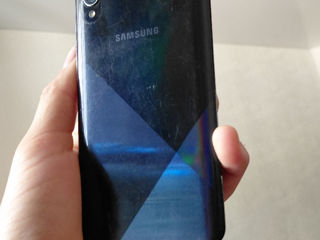 
Samsung Galaxy A30s foto 1