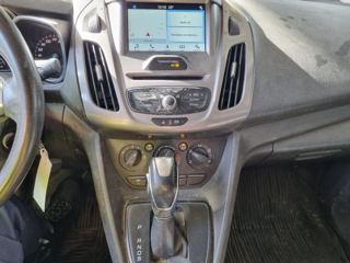 Ford Tourneo Connect-TVA фото 7