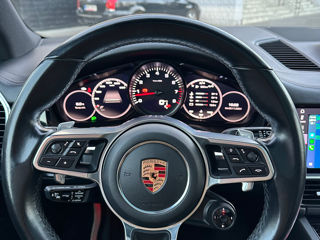 Porsche Cayenne foto 8