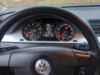 Volkswagen Passat foto 9