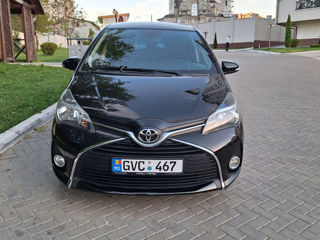 Toyota Yaris foto 1