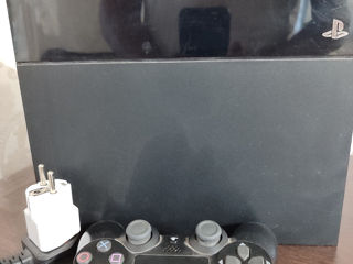 PlayStation 4 512GB foto 1