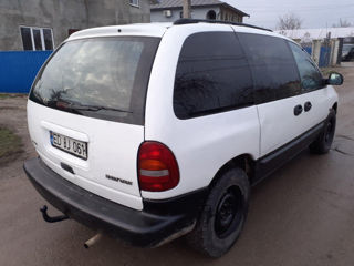 Dodge Grand Caravan foto 8