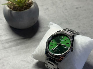 Casio Emerald Green foto 2