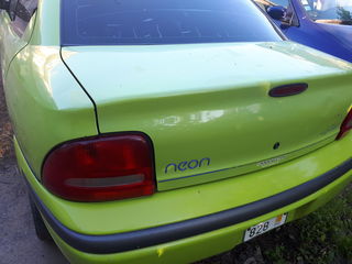 Dodge Neon foto 2