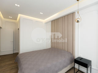 Apartament, Centru, 140 mp, 3000 € ! foto 2