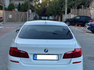 BMW 5 Series foto 5