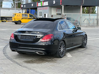 Mercedes C-Class foto 5