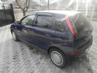 Opel Corsa foto 2