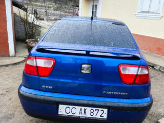 Seat Cordoba foto 4