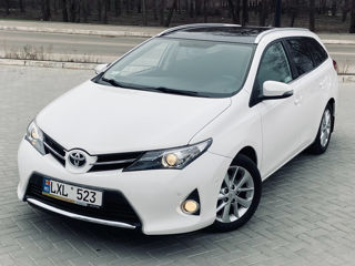 Toyota Auris foto 7