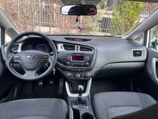 KIA Ceed foto 4