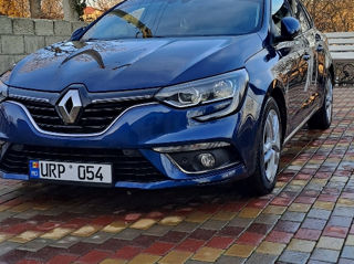 Renault Megane foto 2