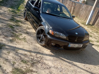 BMW 3 Series foto 2