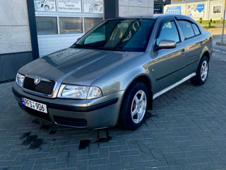 Skoda Octavia foto 2