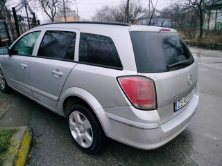 Opel Astra foto 2