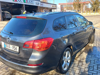 Opel Astra foto 3