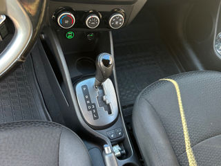 KIA Rio foto 9