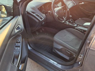 Ford Focus foto 8