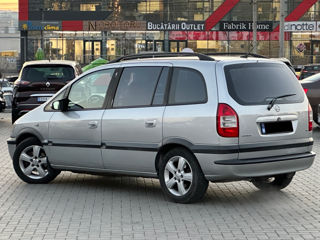 Opel Zafira foto 5