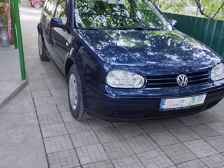 Volkswagen Golf foto 1