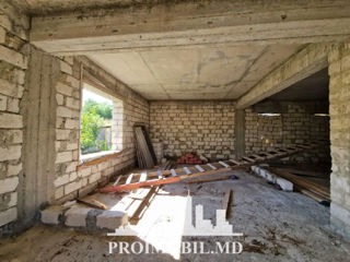 Casă spre vânzare cu 4 camere, 240 m2 în Criuleni, Balțata! foto 3