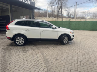 Volvo XC60 foto 4