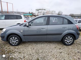 KIA Rio foto 3